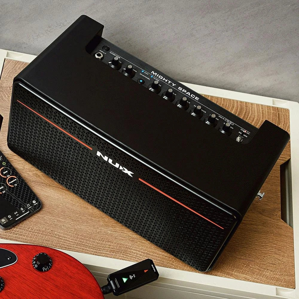Nux Mighty Space Taşınabilir Gitar Amfisi